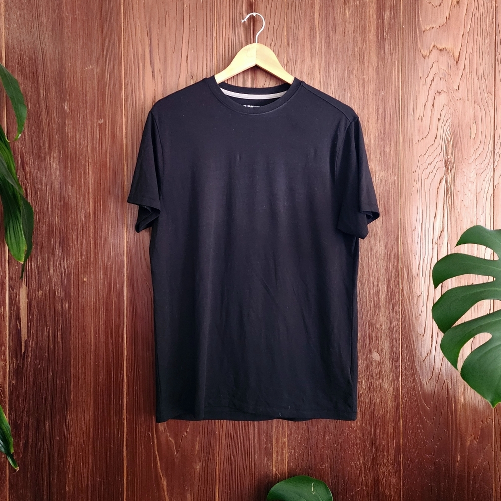 William Rast Solid Black Basic Tee Shirt Size Medium